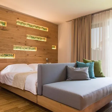 Astoria Hotel