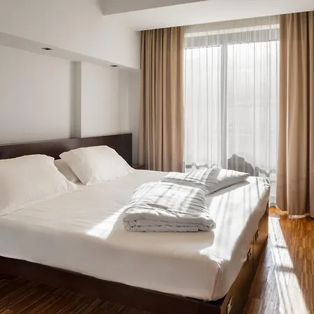 Astoria ホテル 4*
