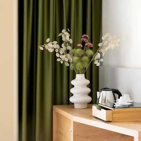 فندق Astoria 4*